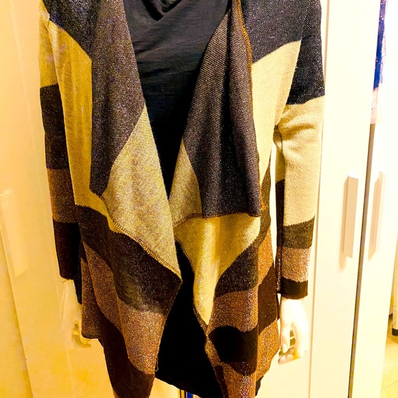 GoHANDKERCHIEF SHAWL COLLAR CARDIGAN SWEATER sz M - Picture 1 of 5